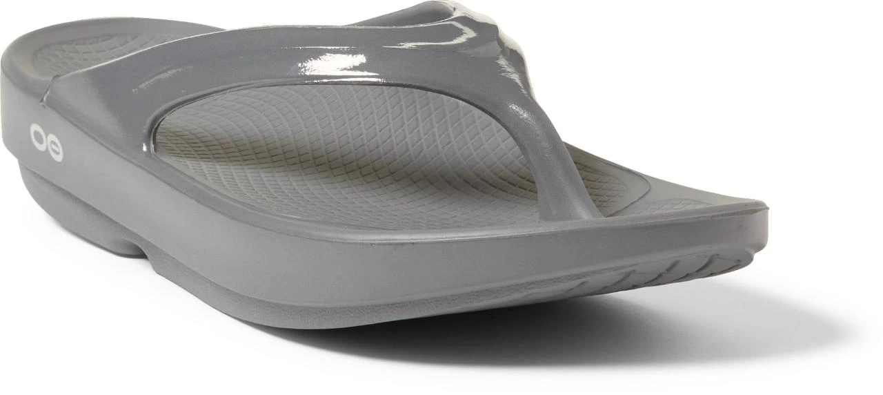 OOfos OOlala Flip-Flops - Women's 4 OOfos OOlala Flip-Flops - Women's - Image 2