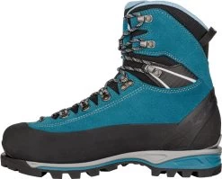 Lowa Alpine Expert II GTX Mountaineering Boots - Women's -Chic Feet Boutique 92ec7abf 1076 4fe4 8f96 c80ffabaa507
