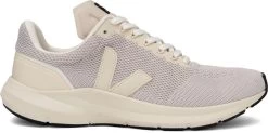 Veja Marlin Sneakers - Women's -Chic Feet Boutique a6c8b030 3bd7 4912 aeb3 7542a617f848